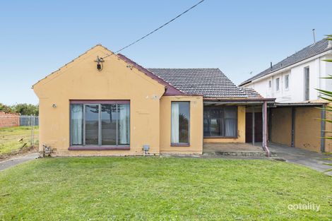 Property photo of 11 Beach Road Hampton VIC 3188