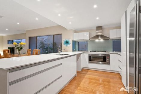 Property photo of 18 Francois Lane Lake Coogee WA 6166