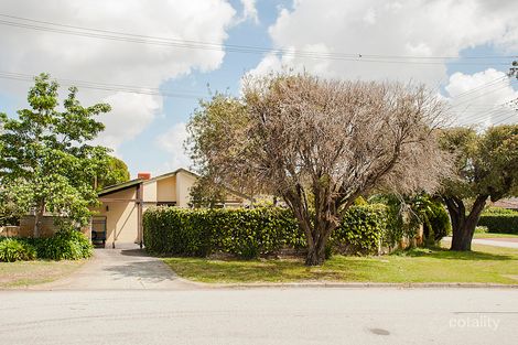 Property photo of 1 Flinders Crescent Bull Creek WA 6149