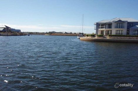 Property photo of 10 Bernier Retreat Geographe WA 6280