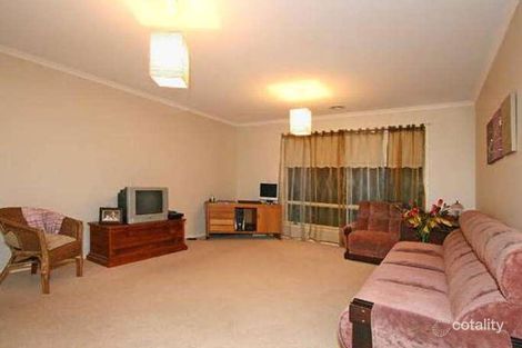 Property photo of 19 Berrima Close Craigieburn VIC 3064