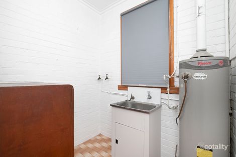 Property photo of 1 Dobson Crescent Braybrook VIC 3019