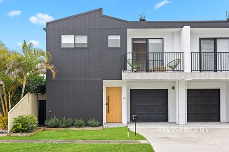 Property photo of 3/10 Belbowrie Street Canton Beach NSW 2263