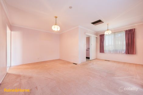 Property photo of 8 Kuringgai Crescent Noble Park VIC 3174
