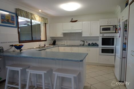 Property photo of 4 Oldfield Close Raymond Terrace NSW 2324
