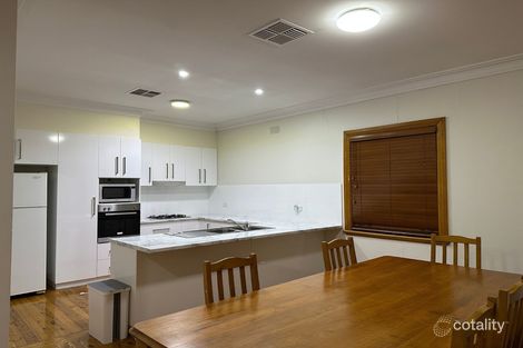 Property photo of 1/63 Bourke Street Turvey Park NSW 2650