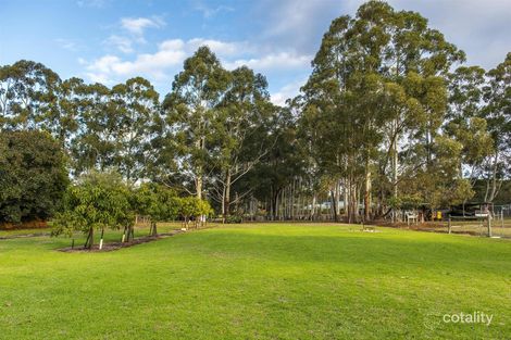 Property photo of 1 Camfield Place Bedfordale WA 6112