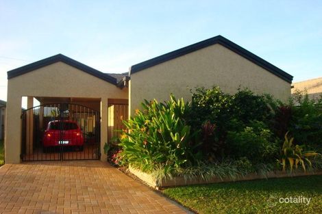 14 Silky Oak Ct, Mooroobool, QLD 4870