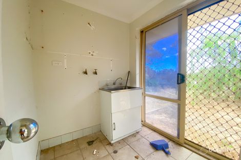 Property photo of 16 Homestead Drive Wellard WA 6170