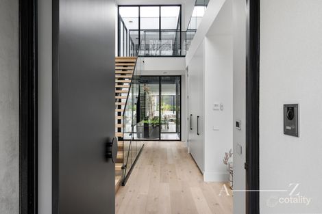 Property photo of 12A Howard Street Glen Iris VIC 3146