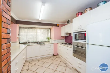 Property photo of 23 Dalston Crescent Kardinya WA 6163