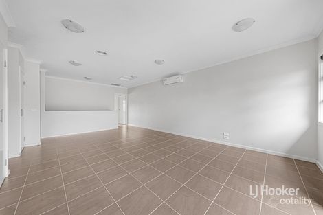 Property photo of 9 Burssi Circuit Doreen VIC 3754