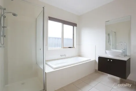 Property photo of 6 Cobram Street Tarneit VIC 3029