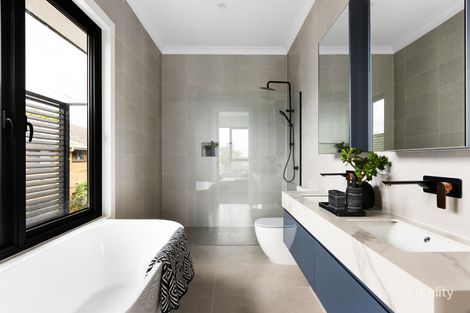 Property photo of 1/46 St Elmo Road Ivanhoe VIC 3079