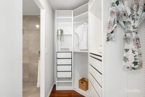 Property photo of 9 Tranters Avenue Camp Hill QLD 4152