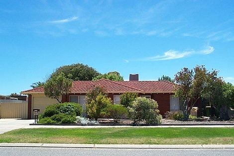 25 Rand Ave, Waikiki, WA 6169