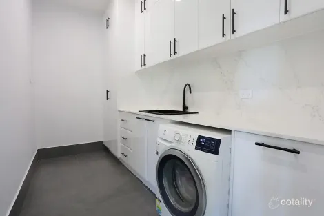 Property photo of 15 Bartlett Avenue Nerang QLD 4211