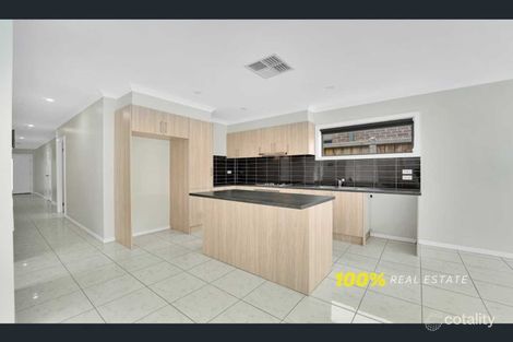 Property photo of 35 Highfield Drive Mickleham VIC 3064