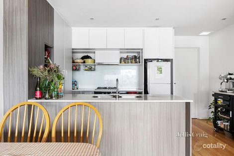 Property photo of 2 Lomandra Walkway Brunswick East VIC 3057