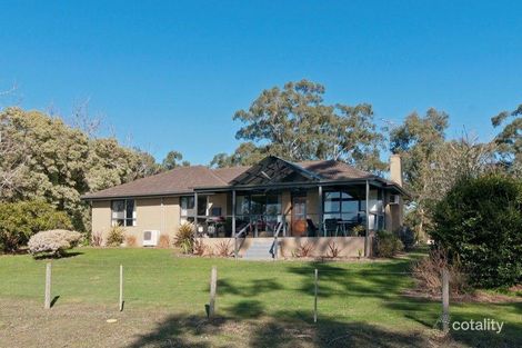 Property photo of 34 Braeside Drive Launching Place VIC 3139