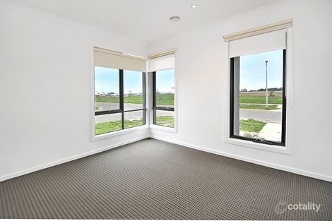 Property photo of 69 Oshannassy Parade Lucas VIC 3350
