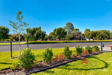 Property photo of 40 Chrysoberyl View Australind WA 6233
