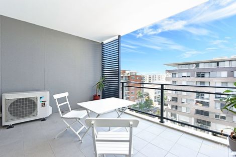Property photo of 711/14 Baywater Drive Wentworth Point NSW 2127