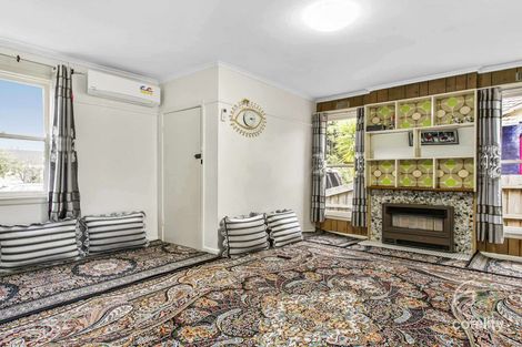 Property photo of 10 McLean Crescent Dandenong North VIC 3175