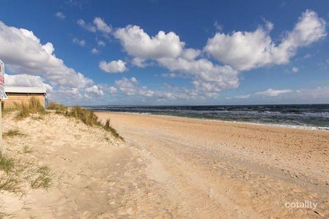 Property photo of 1 Bank Lane Edithvale VIC 3196