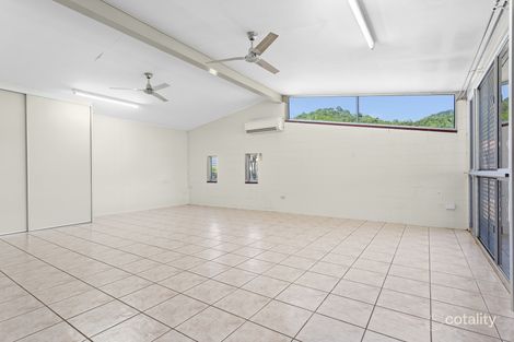 Property photo of 28 Lyndel Drive Woree QLD 4868