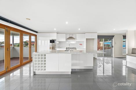 Property photo of 21 McDonald Way Churchill VIC 3842