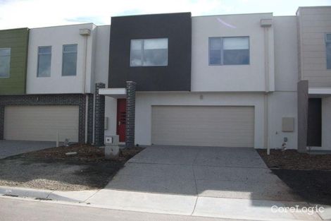 Property photo of 19 Albatross Drive Pakenham VIC 3810