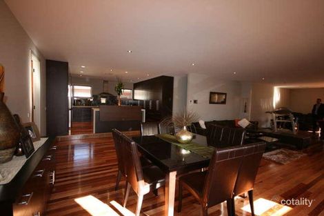 Property photo of 50 Nobel Banks Drive Cairnlea VIC 3023