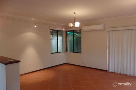 Property photo of 2 Fordred Place Parmelia WA 6167