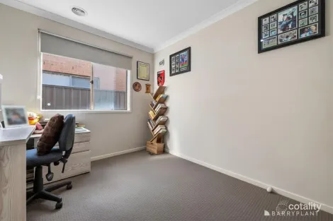 Property photo of 16 Lancers Drive Harkness VIC 3337