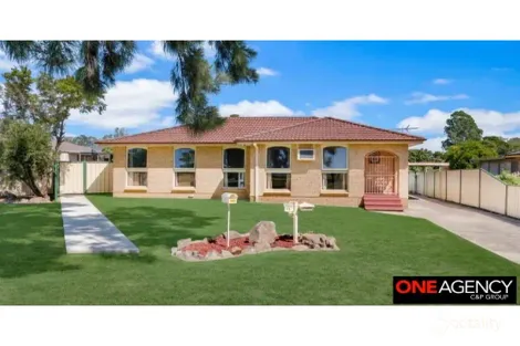 Property photo of 16 Lillas Place Minto NSW 2566