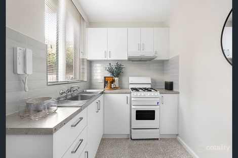 Property photo of 4/20 Bailey Avenue Armadale VIC 3143