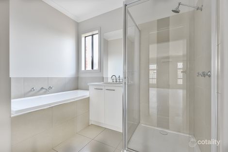 Property photo of 36 Estuary Boulevard Leopold VIC 3224