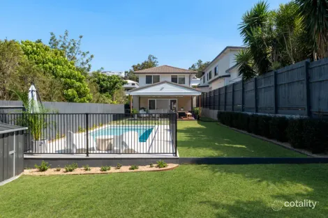 Property photo of 8 Kevpat Close The Gap QLD 4061