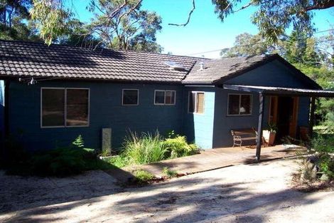 Property photo of 41 Hillcrest Road Mirrabooka NSW 2264