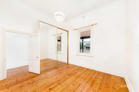 Property photo of 2 Ella Street Murray Bridge SA 5253