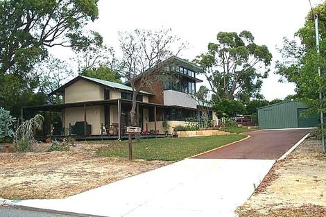 Property photo of 32 Henley Road Ardross WA 6153