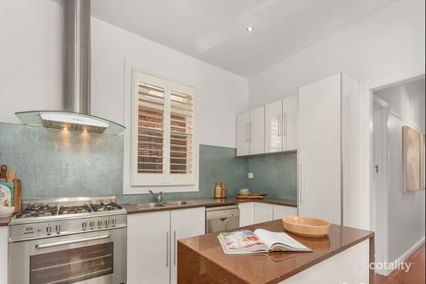 Property photo of 1/4 Gilbertson Street Essendon VIC 3040