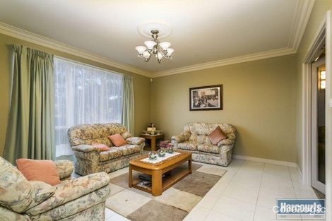 Property photo of 33 Sandalwood Crescent Flagstaff Hill SA 5159