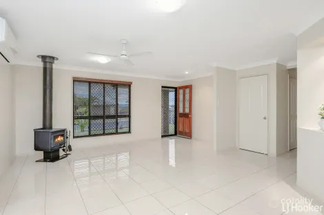 Property photo of 1 William Close Gracemere QLD 4702