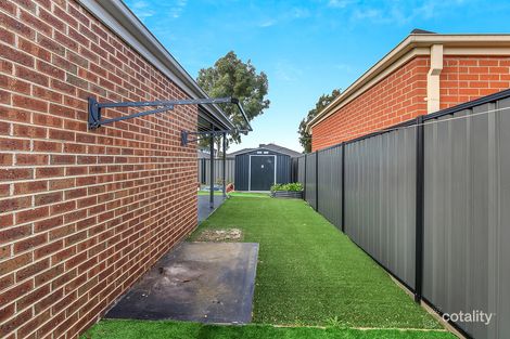 Property photo of 19 Peppertree Parade Craigieburn VIC 3064