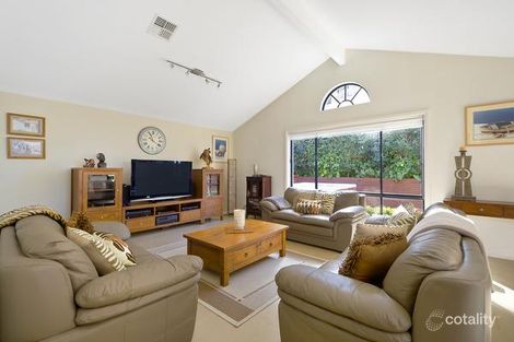 Property photo of 31 Valley View Circuit Warriewood NSW 2102