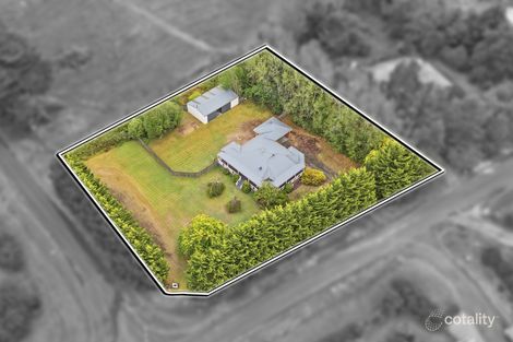 1 Roberts Rd, Churchill, VIC 3842