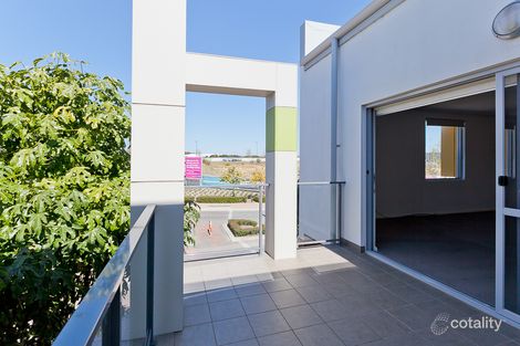 Property photo of 2/30 Lambeth Circle Wellard WA 6170
