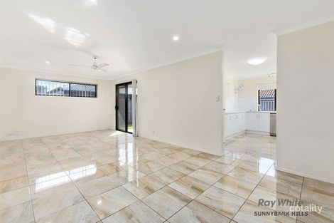 Property photo of 3 Naracoorte Place Parkinson QLD 4115